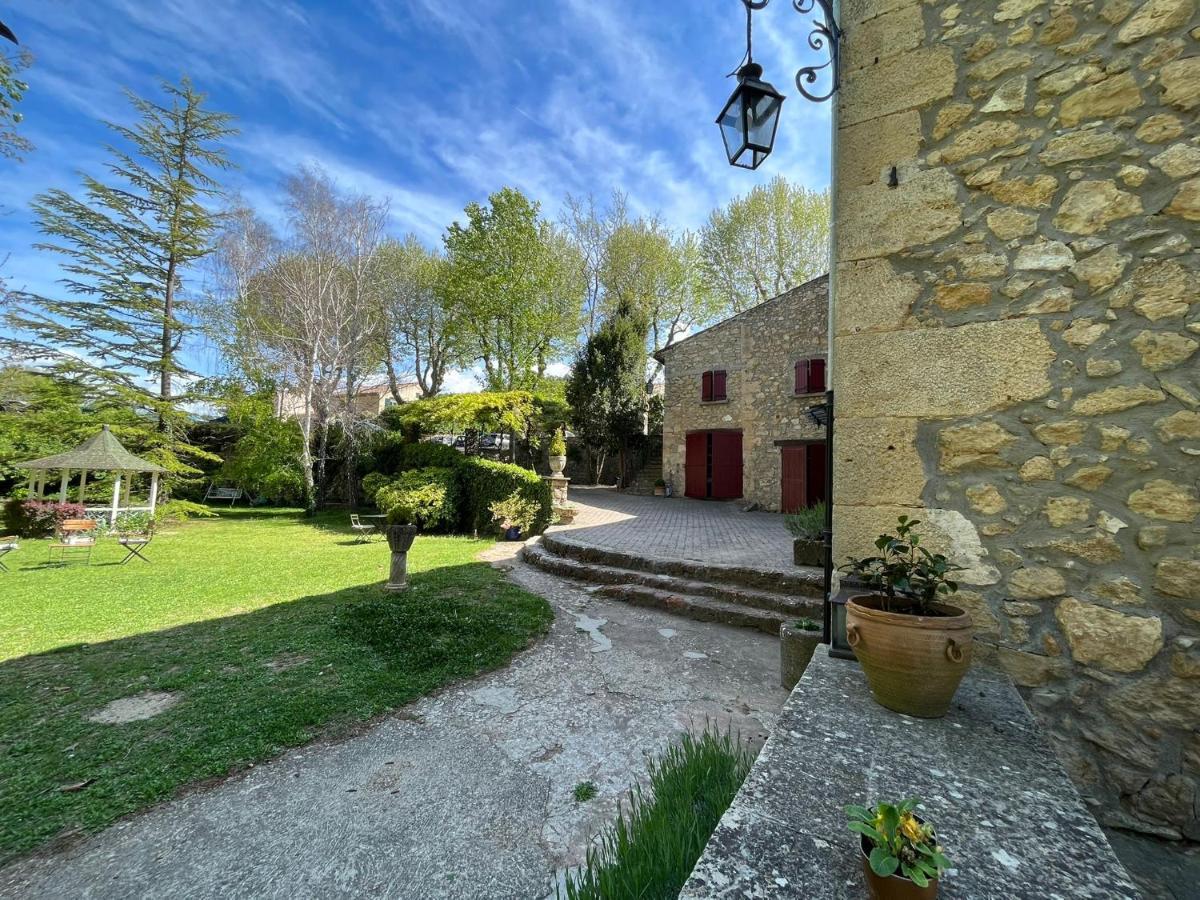 Bed and Breakfast Le Vieux Moulin De Jouques Exteriér fotografie