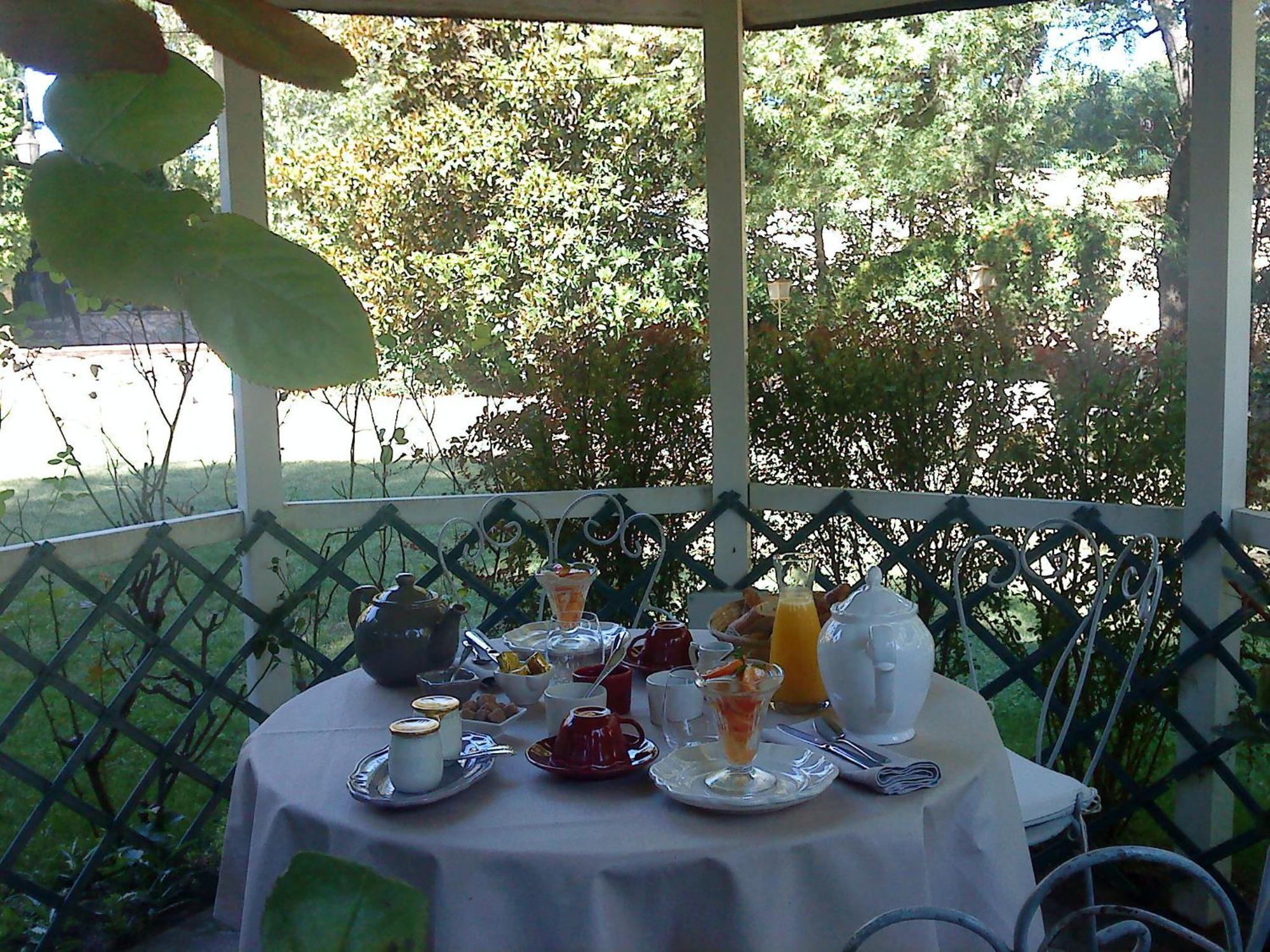 Bed and Breakfast Le Vieux Moulin De Jouques Exteriér fotografie