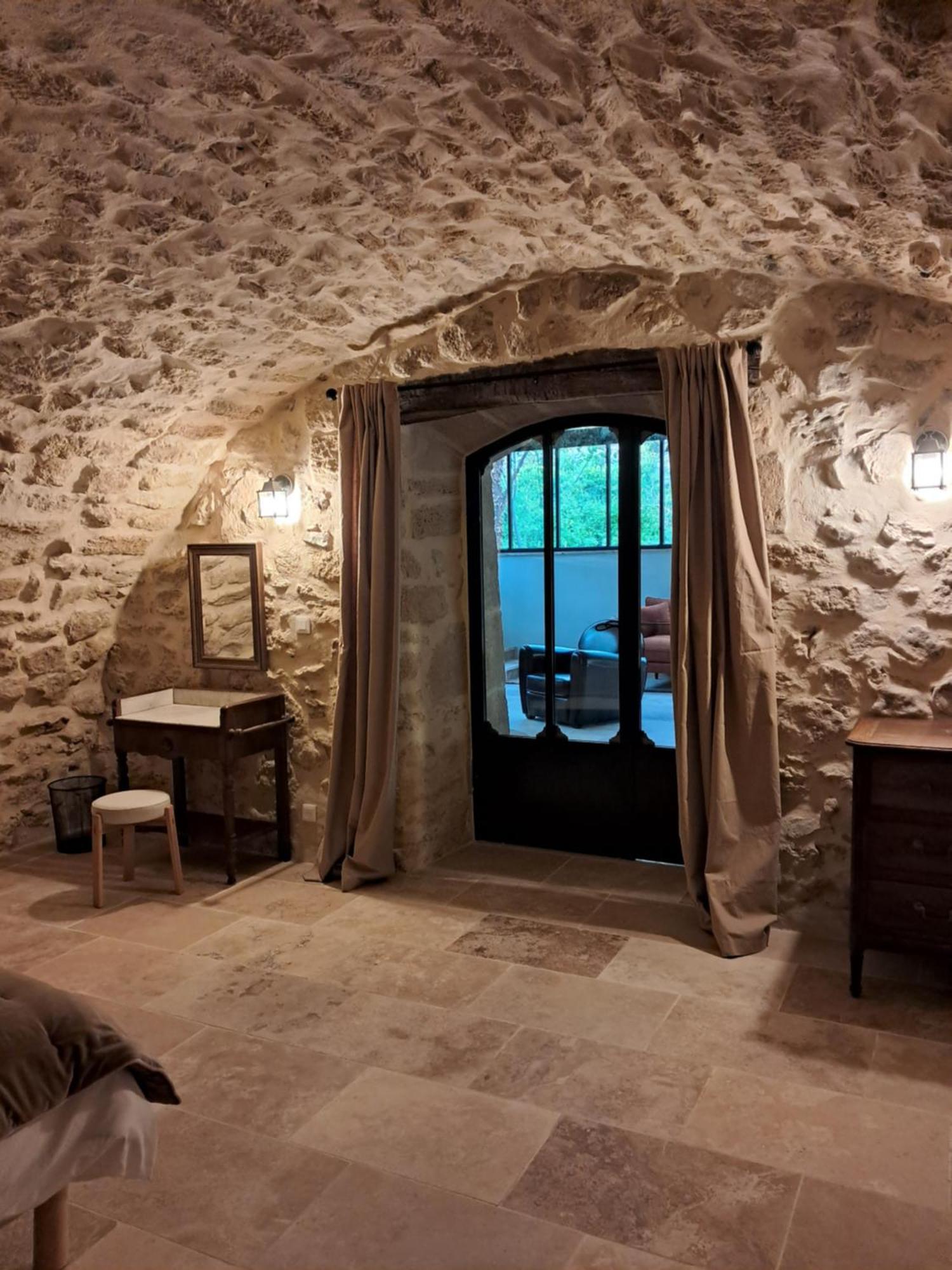 Bed and Breakfast Le Vieux Moulin De Jouques Exteriér fotografie