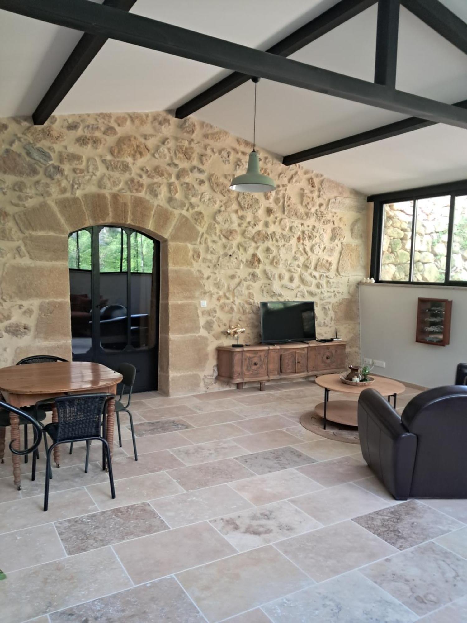 Bed and Breakfast Le Vieux Moulin De Jouques Exteriér fotografie